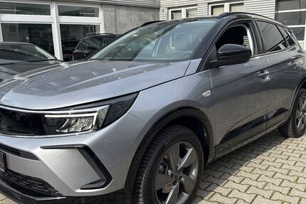 Opel Grandland (X)