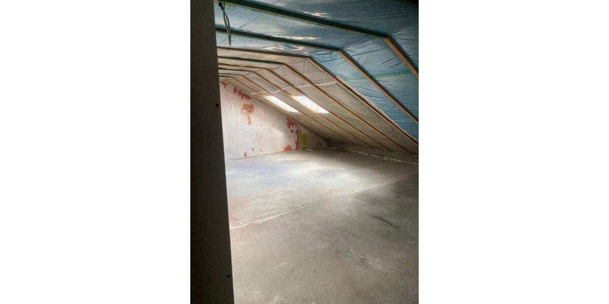 Dachgeschoßwohnung Dormagen Sankt Peter - 2.5 Zimmer, 51 m&sup2;, 705&euro; | Angebot:24428278