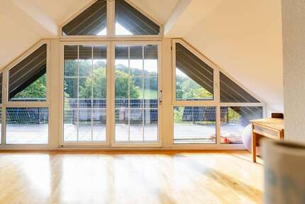 Haus zum Kaufen in Remscheid 479.000 € 240 m² 7.5 zimmer