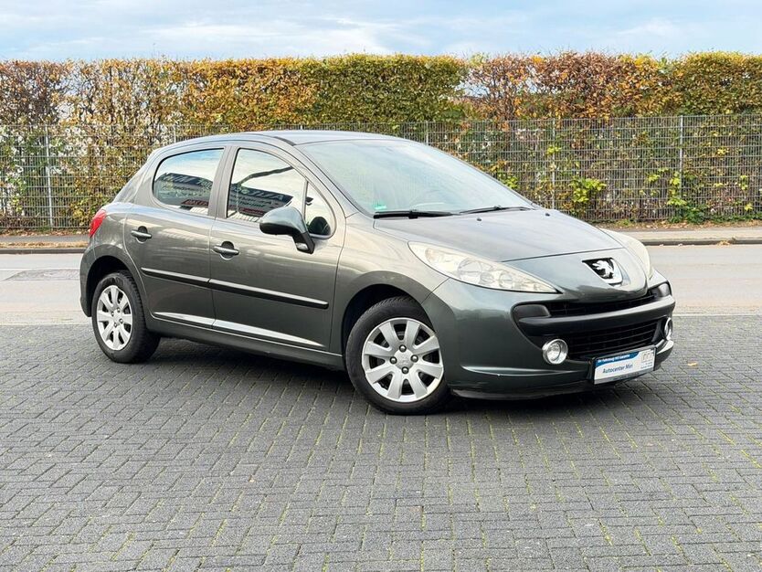 Peugeot 207 77.000 km 5.190 € Wuppertal 42329