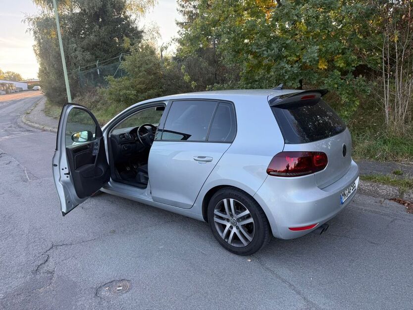 VW Golf 260.000 km 6.500 € Halver 58553
