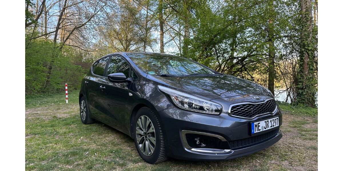 Kia ceed / Ceed 112.000 km 11.400 € Leverkusen 51381