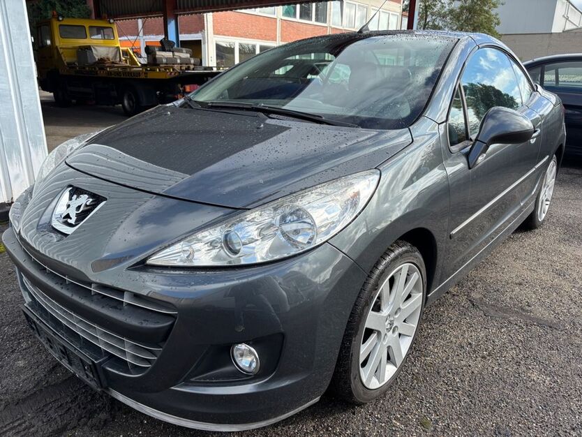 Peugeot 207 175.587 km 2.500 € Köln 50823