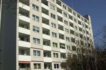 Wohnung Düsseldorf Garath - 2.5 Zimmer, 55 m&sup2;, 609&euro; | Angebot:27020953