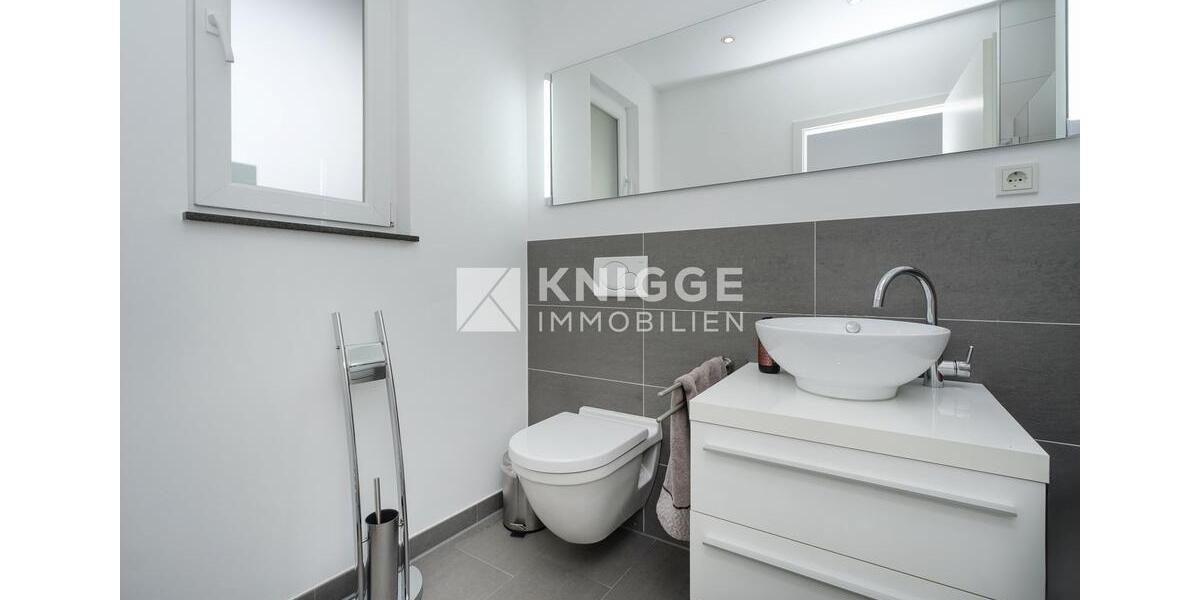 +++ 3439 - Architekten-Penthouse in begehrter Villenlage von GL-Hebborn +++ zimmer