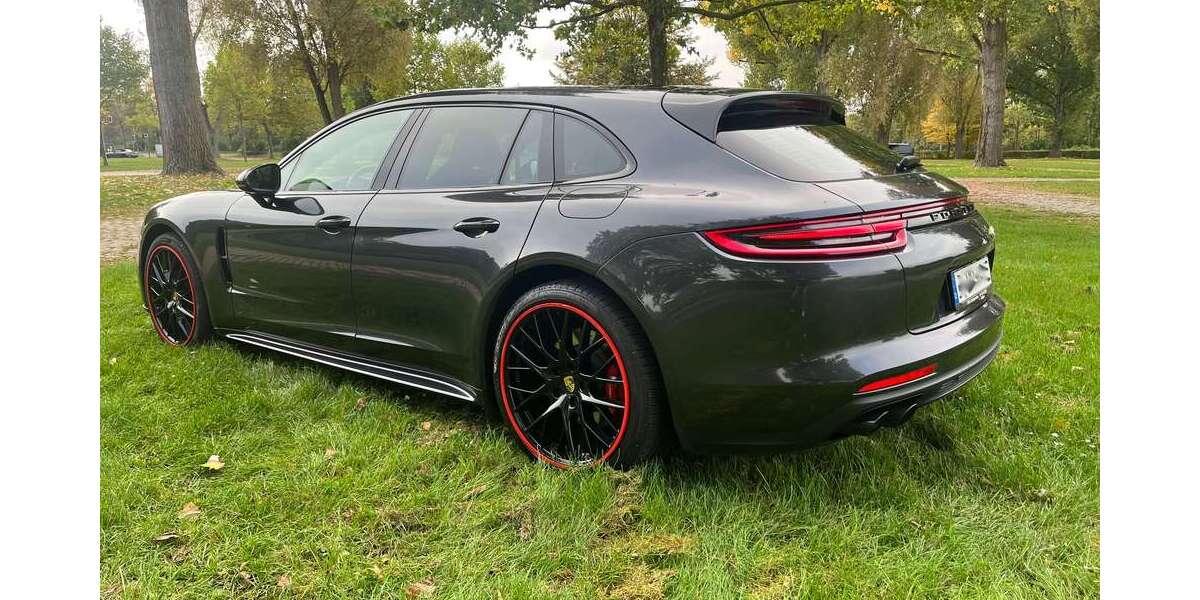 Porsche Panamera 138.000 km 53.700 € Düsseldorf 40547