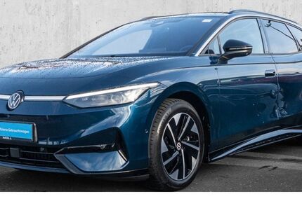 VW ID.7 8.975 km 48.890 € Düsseldorf 40474