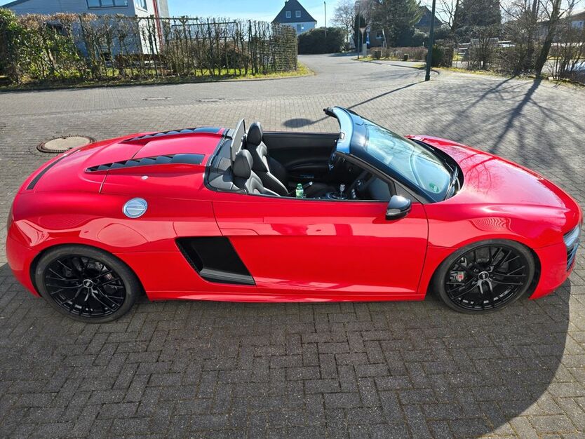 Audi R8 64.300 km 88.900 € Hückeswagen 42499