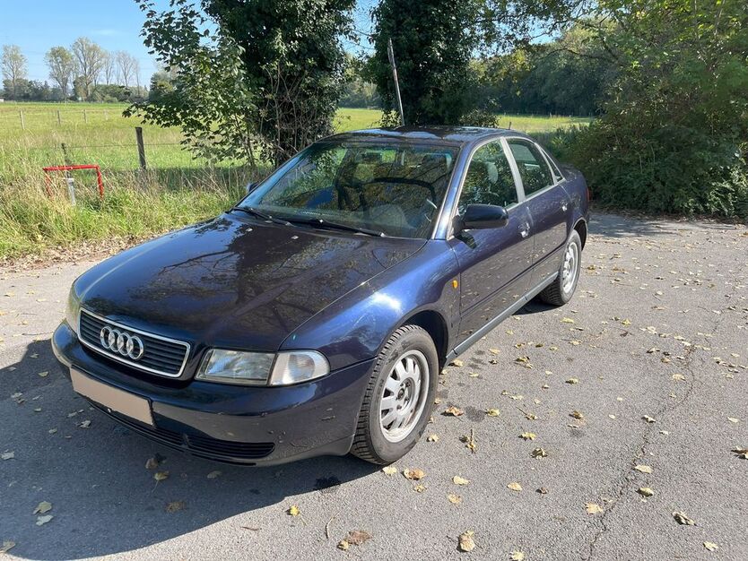 Audi A4 134.145 km 4.800 € Düsseldorf 40589