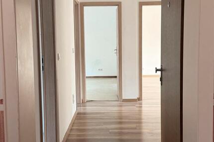 Wohnung Remscheid Lüttringhausen - 3.5 Zimmer, 62 m&sup2;, 680&euro; | Angebot:24729845