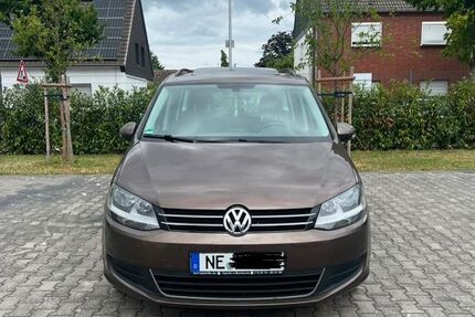 VW Sharan 210.000 km 8.200 &euro; Dormagen 41541