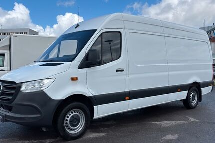 Mercedes-Benz Sprinter 82.337 km 24.990 &euro; Köln 51145