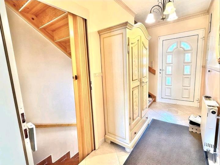 Einfamilienhaus Velbert - 7 Zimmer, 155 m&sup2;, 659.000&euro; | Angebot:27296261
