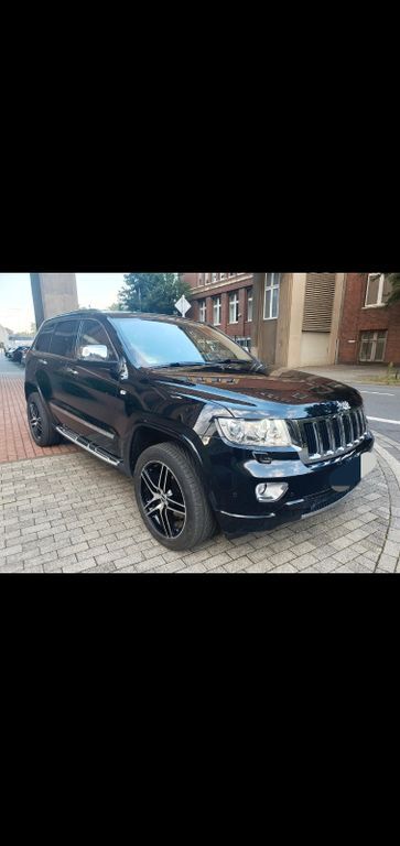 Grand Cherokee
