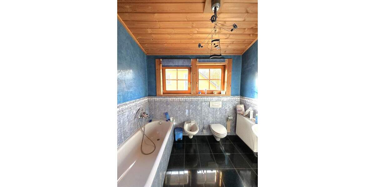 Einfamilienhaus Halver - 5 Zimmer, 129 m&sup2;, 269.700&euro; | Angebot:25744124