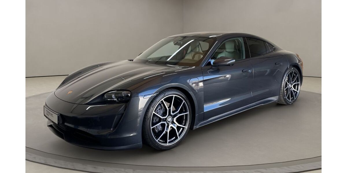 Porsche Taycan 26.877 km 71.800 &euro; Köln 50823