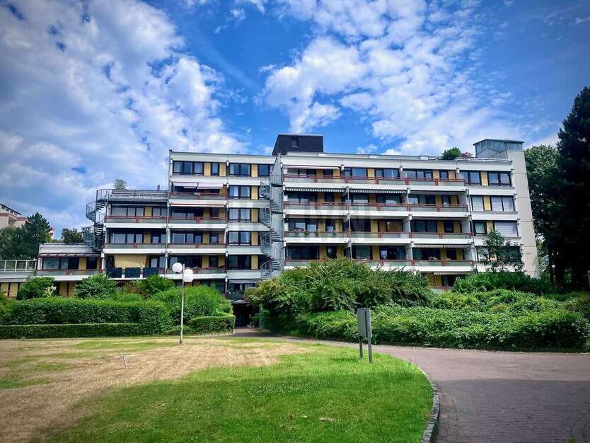 Wohnung zum Kaufen in Köln Weiden 325.000 € 89 m²