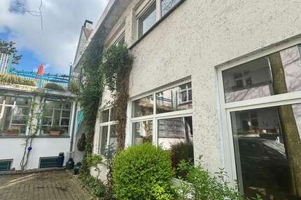 Wohnung zum Kaufen in Essen Bergerhausen 460.000 € 222 m² 5 zimmer