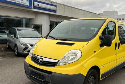 Opel Vivaro 186.936 km 7.990 € Neuss 41469
