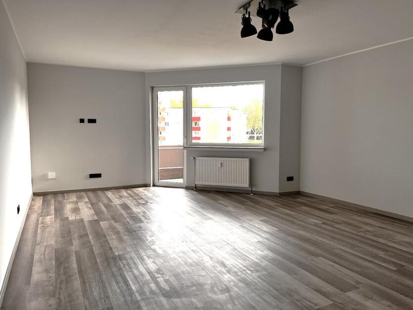 1,5-Zimmer-Wohnung mit Balkon, Erstbezug nach Sanierung zimmer