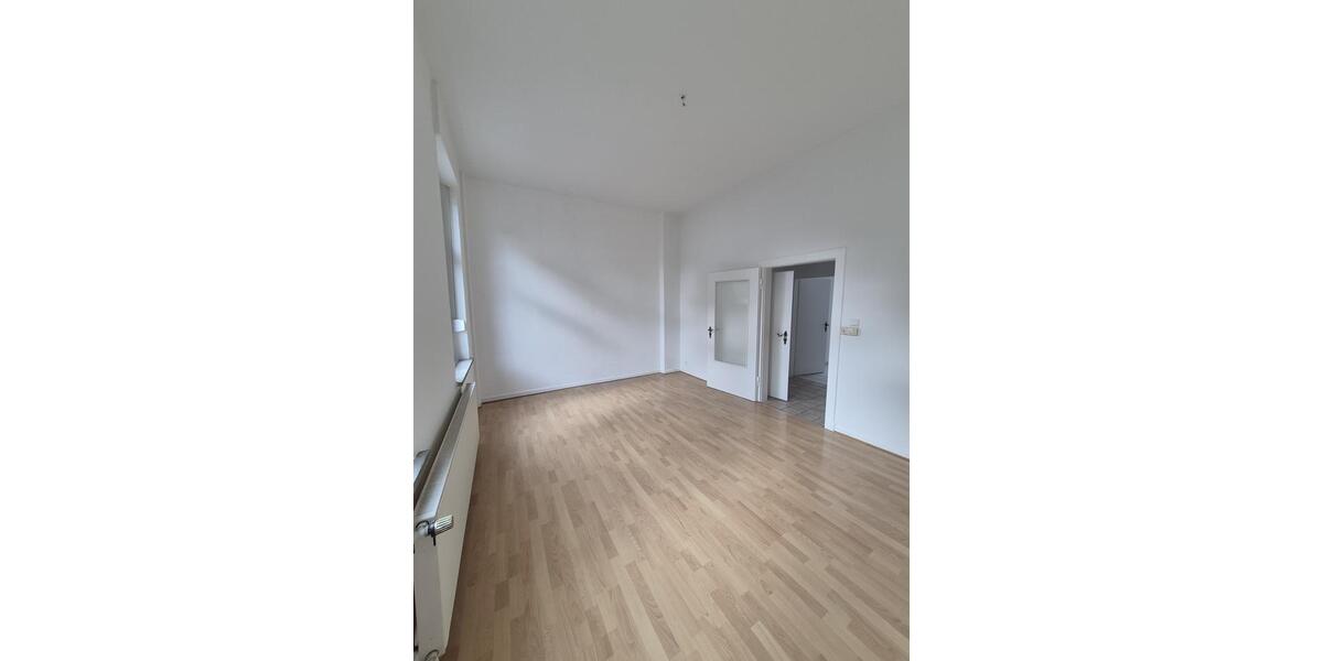 Erdgeschoßwohnung Solingen Mitte - 3 Zimmer, 64 m&sup2;, 520&euro; | Angebot:27621009