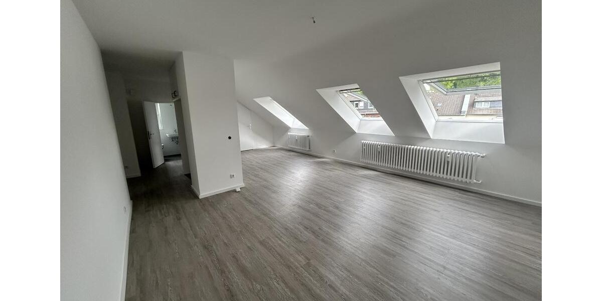 Dachgeschoßwohnung Ratingen - 2 Zimmer, 70 m&sup2;, 840&euro; | Angebot:27537349