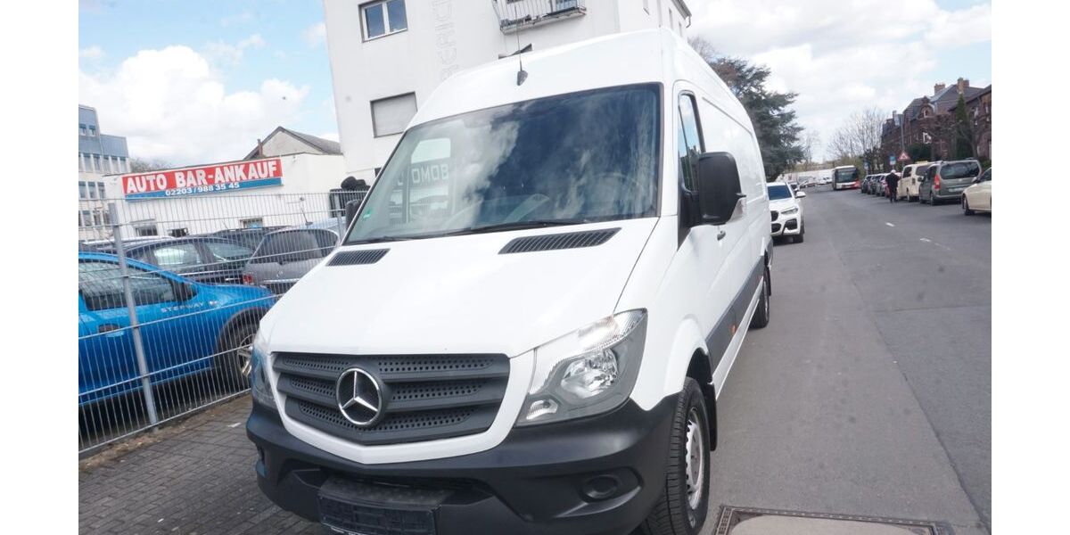 Mercedes-Benz Sprinter 166.000 km 15.999 &euro; Köln 51143