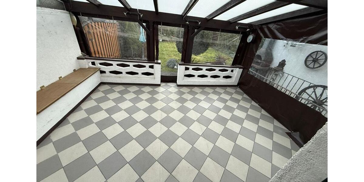 Doppelhaushälfte Köln Ehrenfeld - 5 Zimmer, 150 m&sup2;, 350.000&euro; | Angebot:24852009