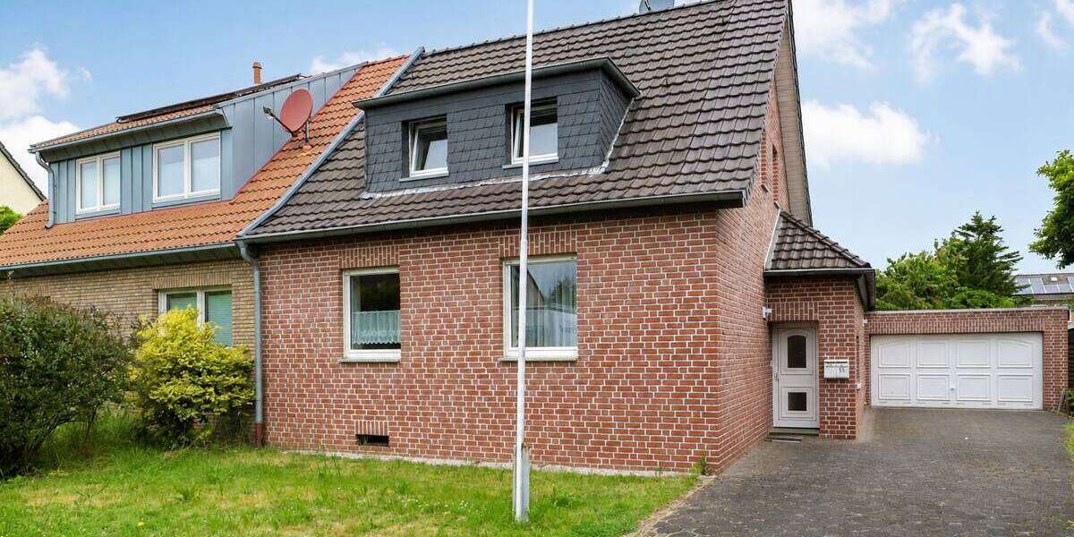 Einfamilienhaus Dormagen / Straberg Straberg - 6 Zimmer, 138 m&sup2;, 395.000&euro; | Angebot:27333273