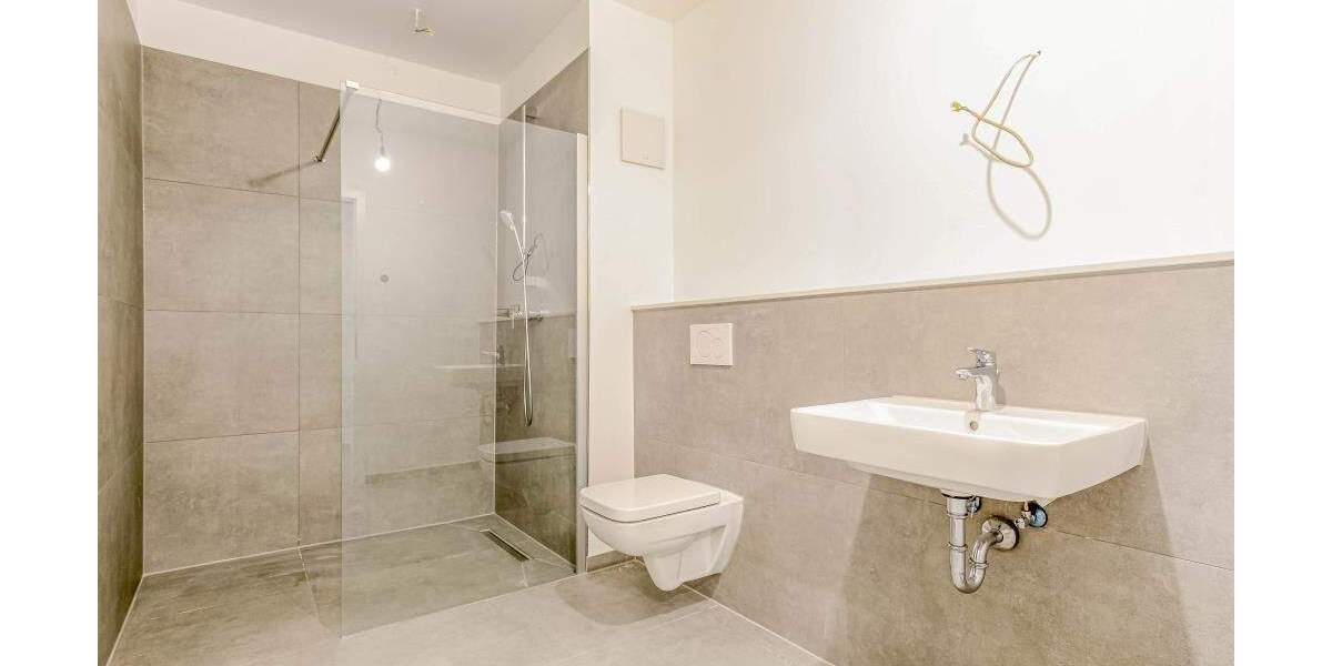 Etagenwohnung Solingen Ohligs-Aufderhöhe - 4 Zimmer, 101 m&sup2;, 430.000&euro; | Angebot:23986799