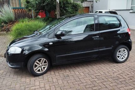 VW Fox 104.000 km 2.700 &euro; Hilden 40721