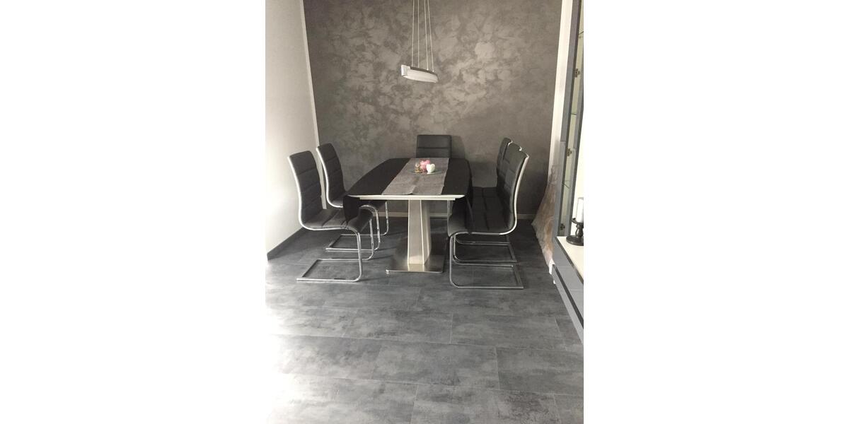 Erdgeschoßwohnung Velbert Langenberg - 3 Zimmer, 85 m&sup2;, 250.000&euro; | Angebot:24816176