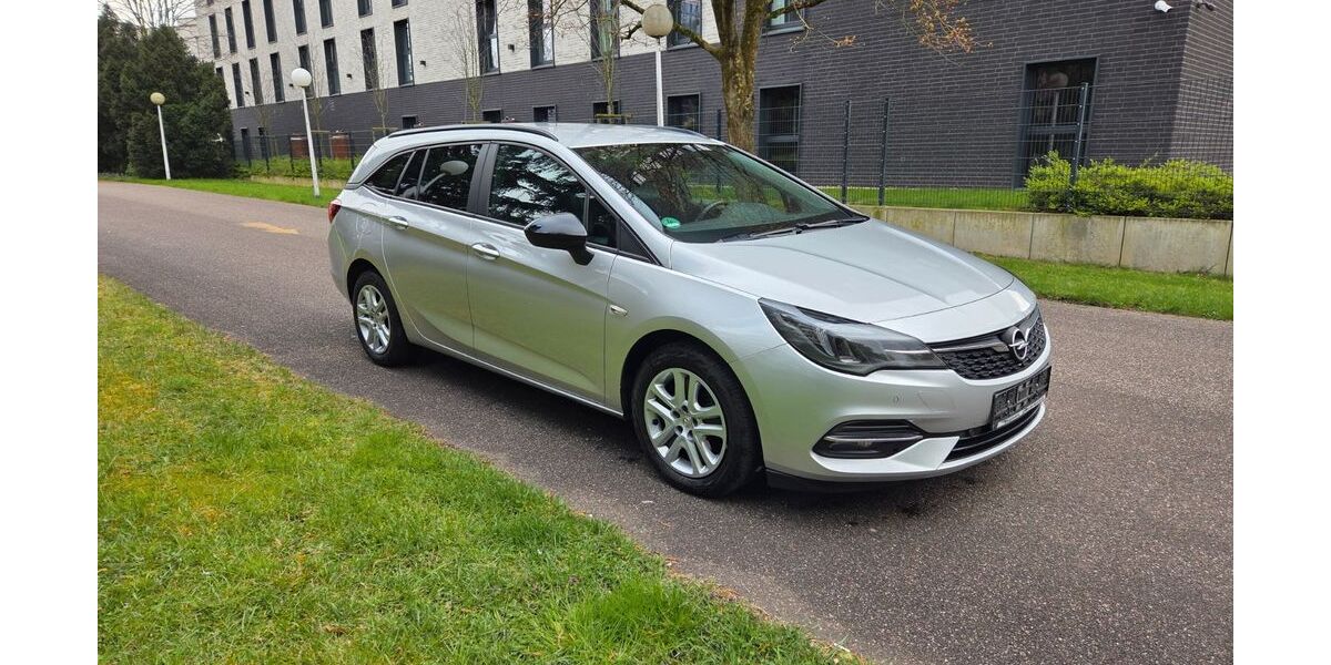 Opel Astra 182.650 km 7.395 &euro; Köln 50827