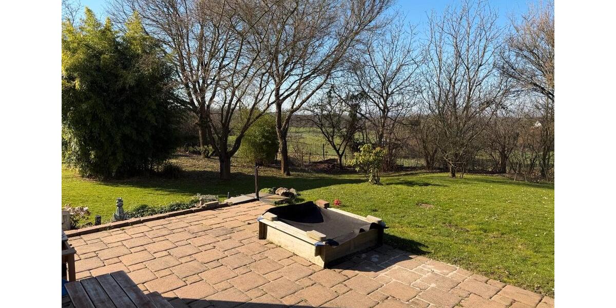 Einfamilienhaus Leverkusen Schlebusch - 4 Zimmer, 245 m&sup2;, 2.700&euro; | Angebot:25904893