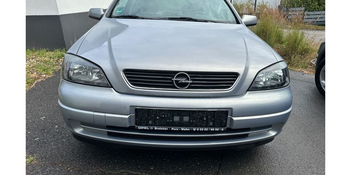 Opel Astra 146.093 km 2.499 &euro; Burscheid 51399