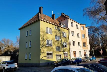 Mehrfamilienhaus – 7 WohnungEN + AUSBAUPOTENZIAL - GARTEN -BOCHUM