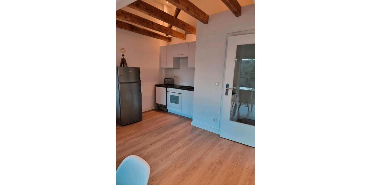 Dachgeschoßwohnung Düsseldorf Stadtbezirk 7 - 2 Zimmer, 39 m&sup2;, 730&euro; | Angebot:25934351