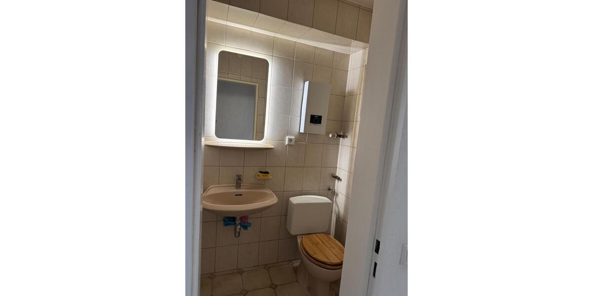 Etagenwohnung Ratingen - 1 Zimmer, 37 m&sup2;, 800&euro; | Angebot:24524012