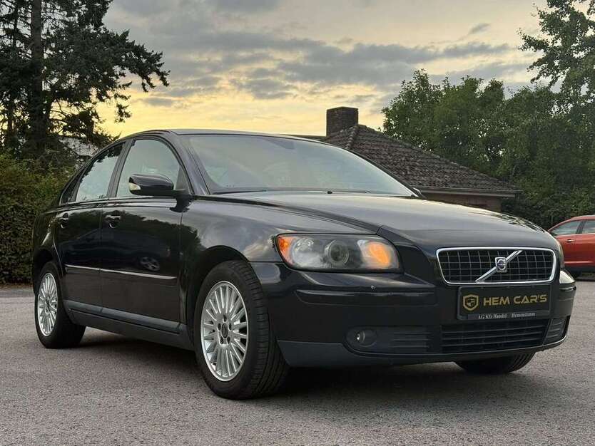 S40