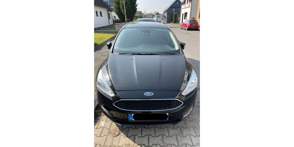 Ford Focus 143.100 km 9.400 &euro; Langenfeld 40764