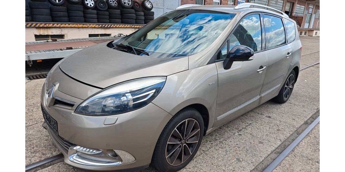 Renault Scenic 214.235 km 2.800 &euro; Neuss 41460