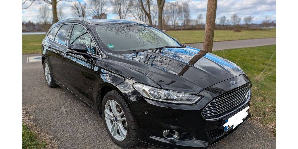 Ford Mondeo 164.000 km 8.600 &euro; Köln 51105
