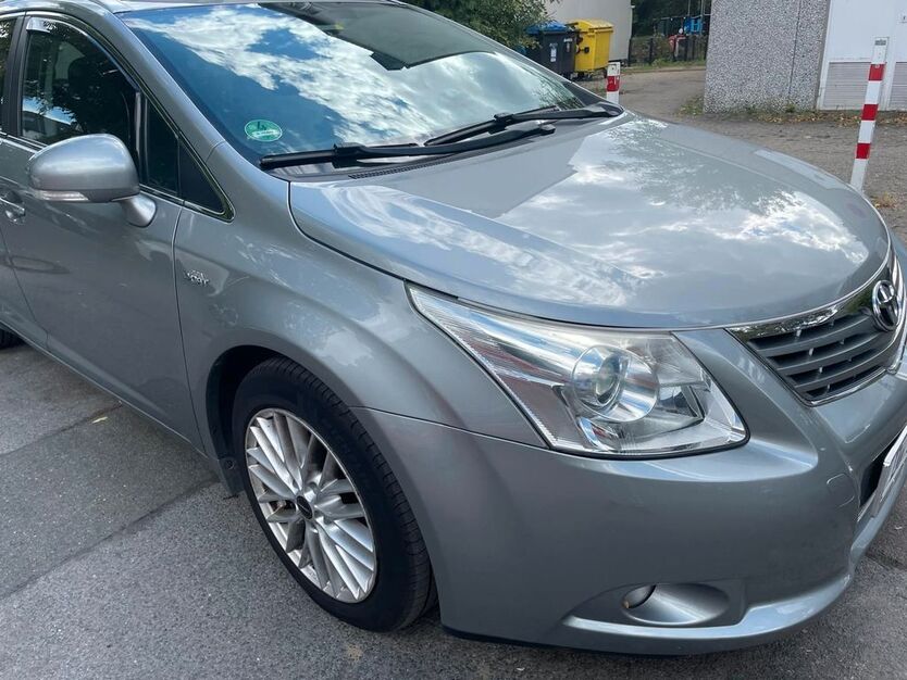 Avensis