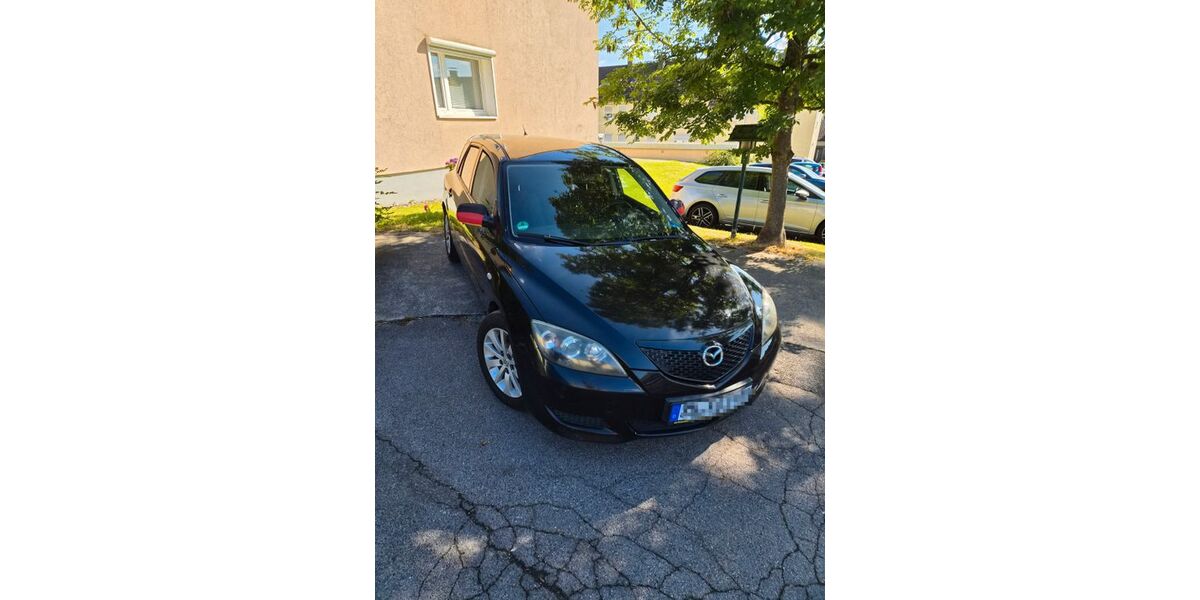 Mazda 3 121.000 km 2.680 &euro; Remscheid 42899