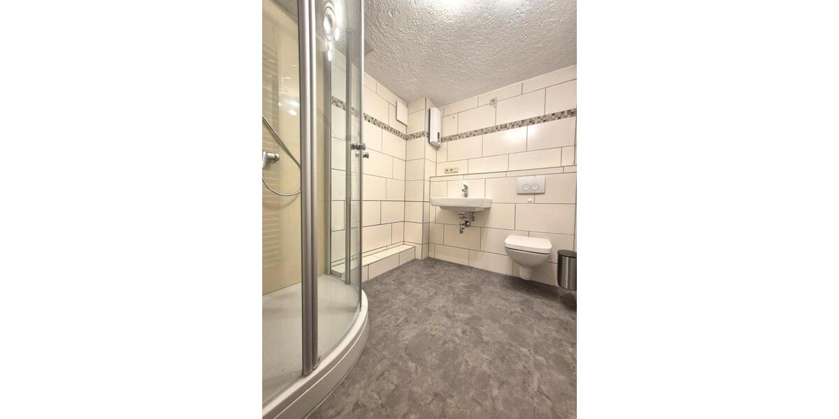 Erdgeschoßwohnung Lindlar - 3 Zimmer, 91 m&sup2;, 800&euro; | Angebot:25884314