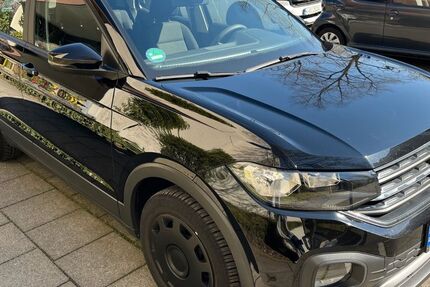 VW T-Cross 57.000 km 14.990 &euro; Köln 50931