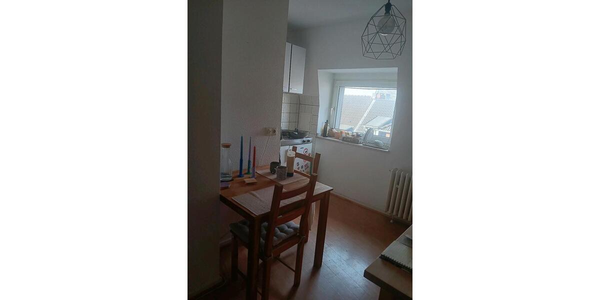 Etagenwohnung Düsseldorf Oberbilk - 1.5 Zimmer, 40 m&sup2;, 515&euro; | Angebot:24772541