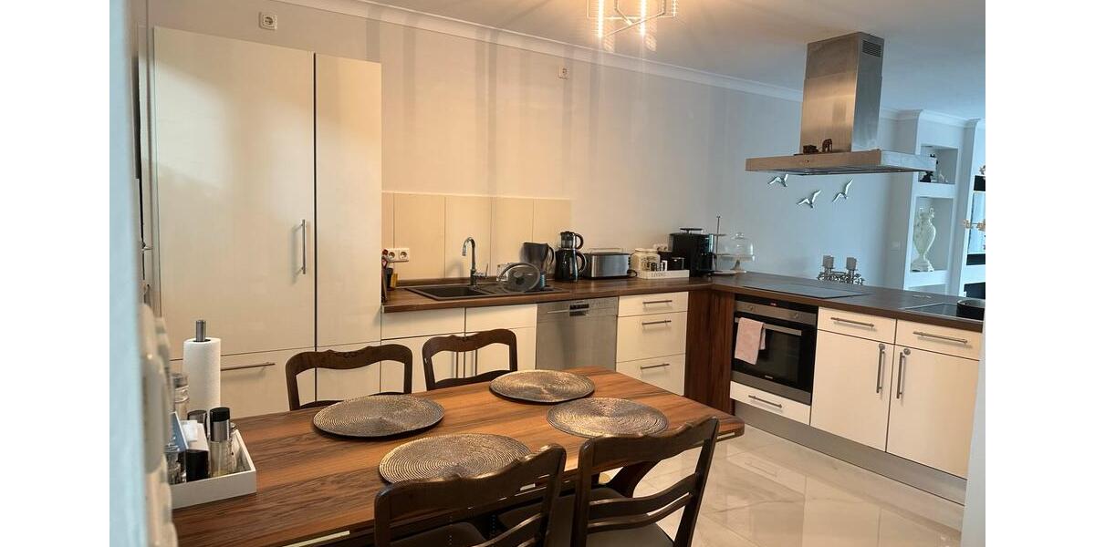 Reihenhaus Düsseldorf Stadtbezirk 7 - 6 Zimmer, 166 m&sup2;, 3.300&euro; | Angebot:27615910