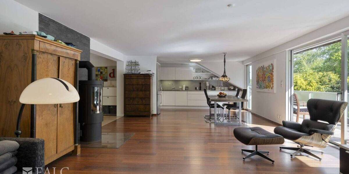 Etagenwohnung Köln Bocklemünd/Mengenich - 3 Zimmer, 110 m&sup2;, 469.000&euro; | Angebot:26475197
