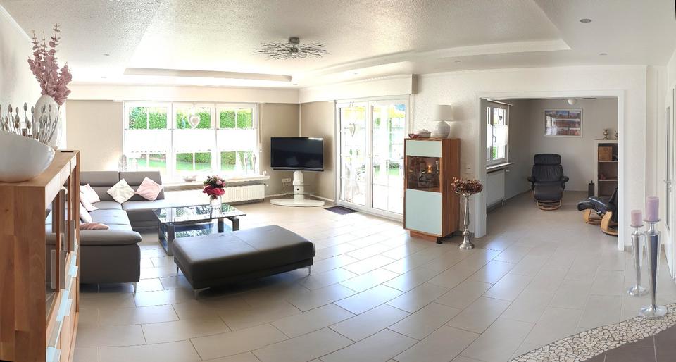 Einfamilienhaus Wipperfürth - 11 Zimmer, 300 m&sup2;, 485.000&euro; | Angebot:24804344